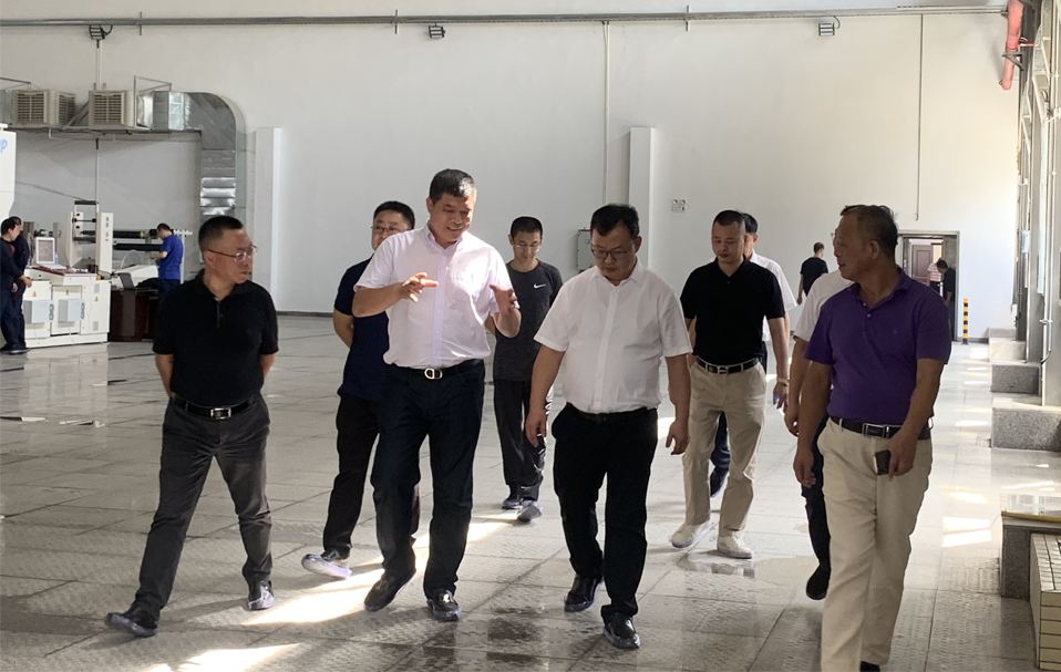 福清市代市长张新怿一行辅导 光临J9集团新资料科技工业园参观调研